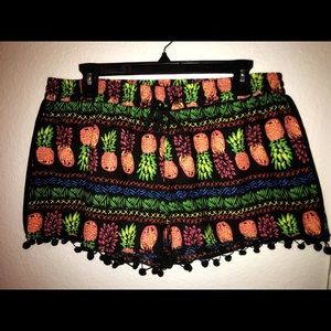 Atmosphere tropical shorts